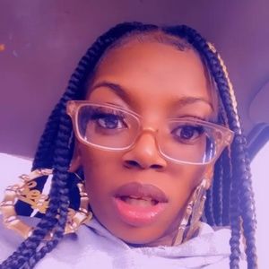 Meet your Posher, Aliyah